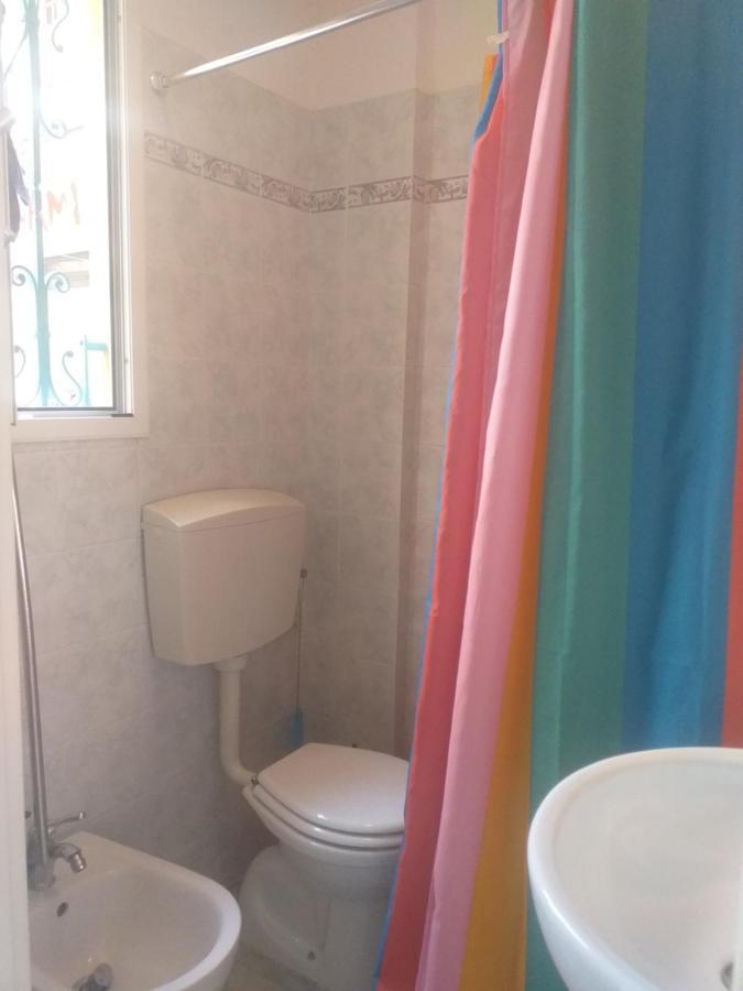 Sea Side Studio Виареджо Экстерьер фото